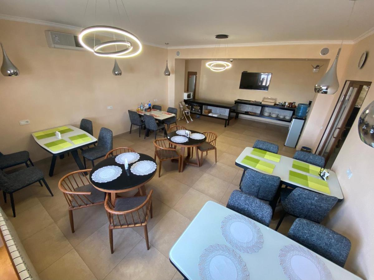 Azimut Hotell Ysyk-Köl Eksteriør bilde